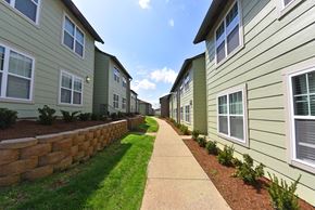 Lexington apartment for rent - Courtyard View at The Metropolitan, Lexington