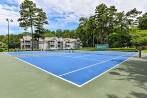 Alpharetta apartment for rent - the tennis court at the estates apartments