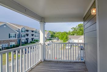 Private patios/balconies*