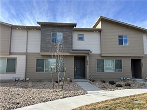 Heber City townhouse for rent - A modern two-story house with a grey and beige exterior.