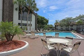 Tampa apartment for rent - Pool
