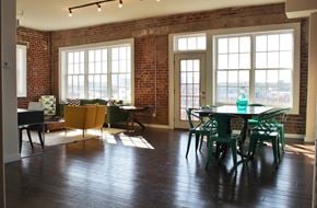 Philadelphia apartment for rent - A room with a table and chairs in it.