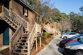 Greenville apartment for rent - Brookfield building exterior