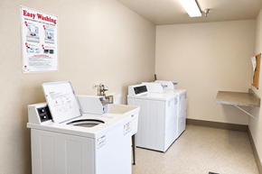 Traverse City apartment for rent - A laundry room with a washing machine and dryer.