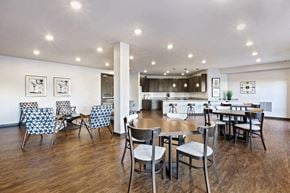 Ashburn apartment for rent - a dining room and kitchen with a table and chairs