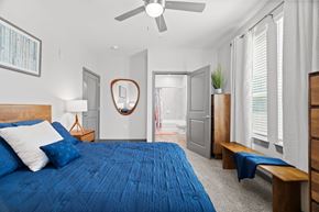 Tomball apartment for rent - Spacious one and two bedrooms, ceiling fans located in Tomball, Tx at Haven at Treeline 17448 N. Eldridge Pkwy Tomball, Tx 77377