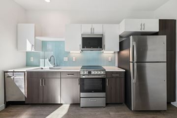 St. Petersburg apartment for rent - Elements on Third