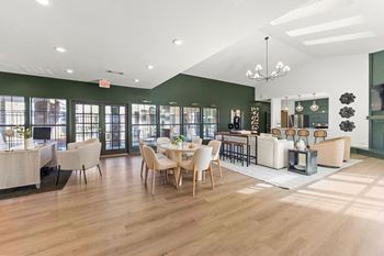 Clubhouse with kitchen & lounge