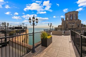 Chicago apartment for rent - The Deco Rooftop
