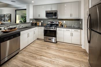 Top-line ge stainless steel appliance package