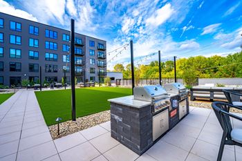 Grill stations