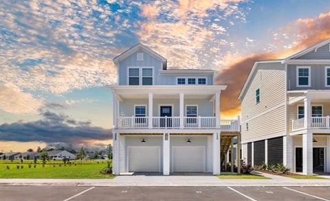 Floor plan for 2 beds, 2 baths, 934 sqft
