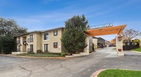 Dallas apartment for rent - the building in which the hotel is located
