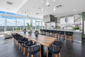Fort Lauderdale apartment for rent - Roof- top Sky Lounge with Fort Lauderdale City and River Views