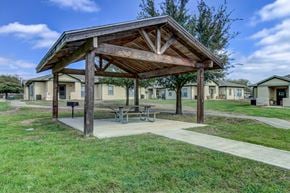 San Antonio apartment for rent - Community gazebo
