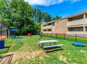 Longview apartment for rent - Dog Park/Bark Park to walk your furry friends