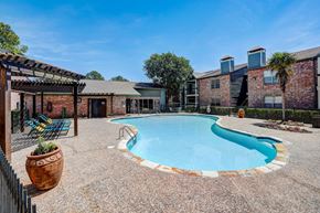 Houston apartment for rent - our apartments at the district feature a resort style swimming pool
