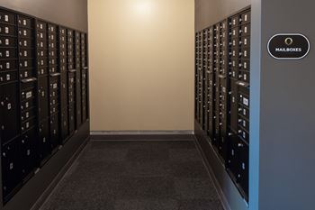 Room with lockers 