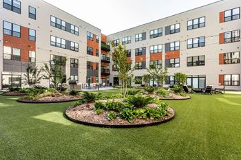 Vim + vigor: courtyard