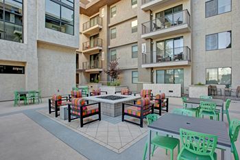 Outdoor entertainment lounge