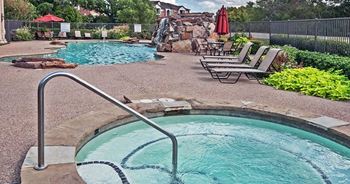 Hot tub
