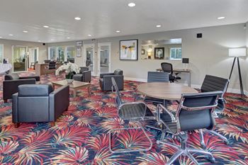 The club at eagle point apartments - lounge