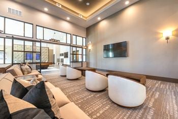 Game-watching room