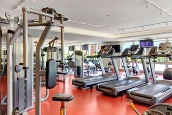 7West fitness center with cardio equipment