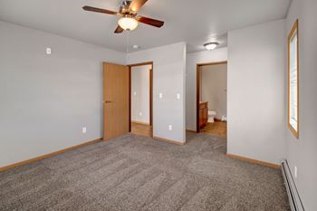 Roosevelt east bedroom