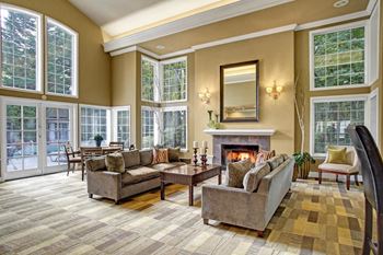 Sitting area with fireplace