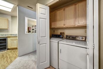 Cheyenne creek washer dryer with cabinet space