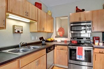 Covington kitchen with stainless steel appliances
