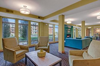 Covington resident lounge area sofas and armchairs