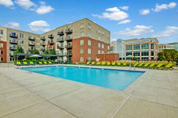 Covington outdoor swimming pool