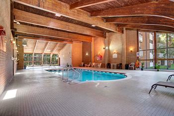 Pool*