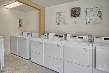 Laundry facilities/laundry room