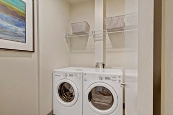 Washer/dryer hookup