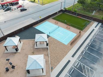 Pickleball court