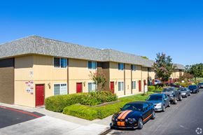 Fairfield apartment for rent - Off Street Parking Facility at Dover Park Apartments, California