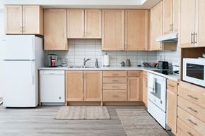 Longmont apartment for rent - Kitchen In Maple
