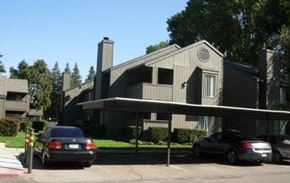 Stockton apartment for rent - Parking