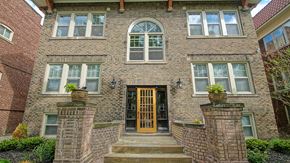 Cleveland Heights apartment for rent - 2753 Hampshire
