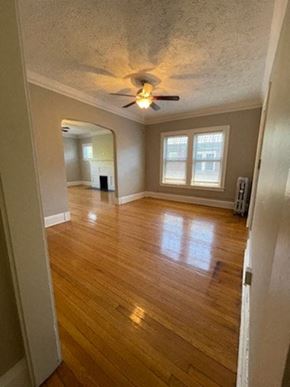 Cleveland apartment for rent - an empty living room with a ceiling fan