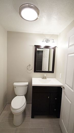 Cleveland Heights apartment for rent - Renovated Bathroom