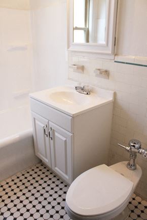 Cleveland Heights apartment for rent - a small bathroom with a toilet and a sink