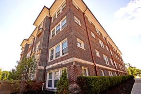Lakewood apartment for rent - the building where the apartment is located