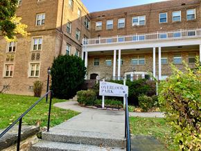 Cleveland Heights apartment for rent - Overlook Park