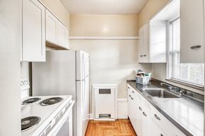 Cleveland apartment for rent - Efficient Kitchens