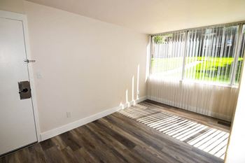 Plank style flooring
