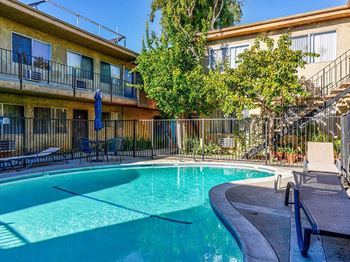 Beautiful courtyard pool